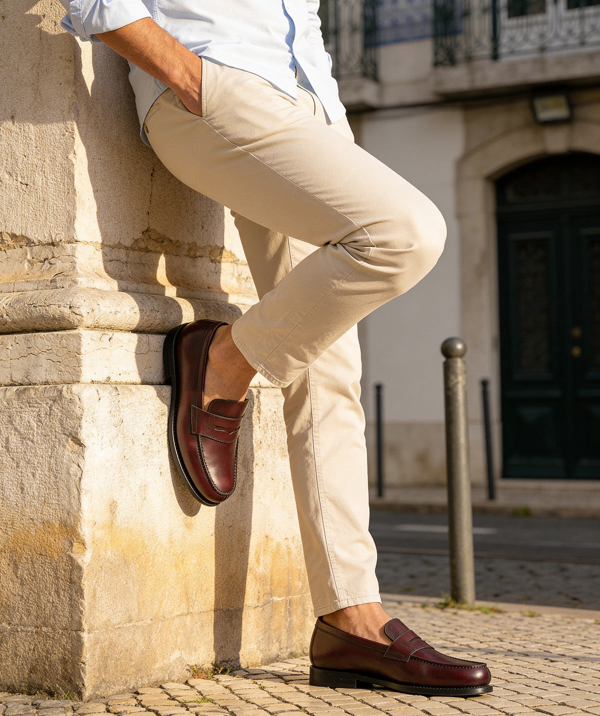 COLLEGE 1986 Burgundy Loafer