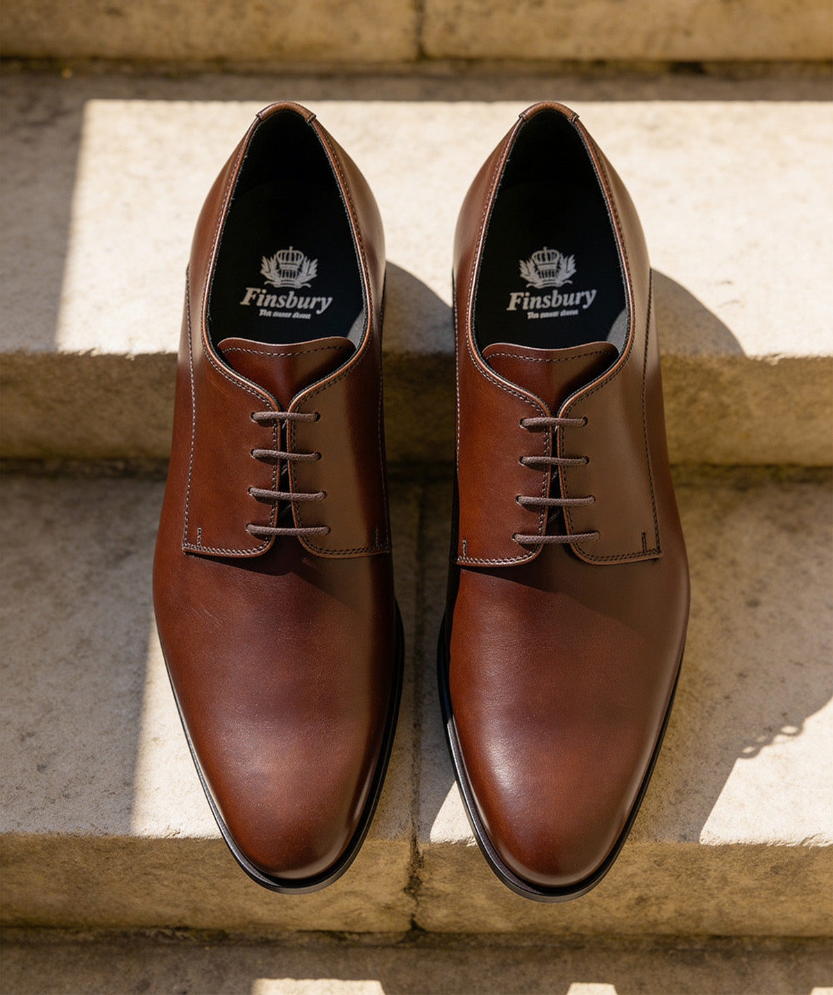 Derby NEWARK Marron