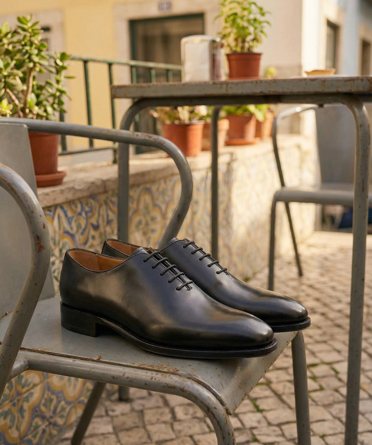 GIULIA Oxford Black