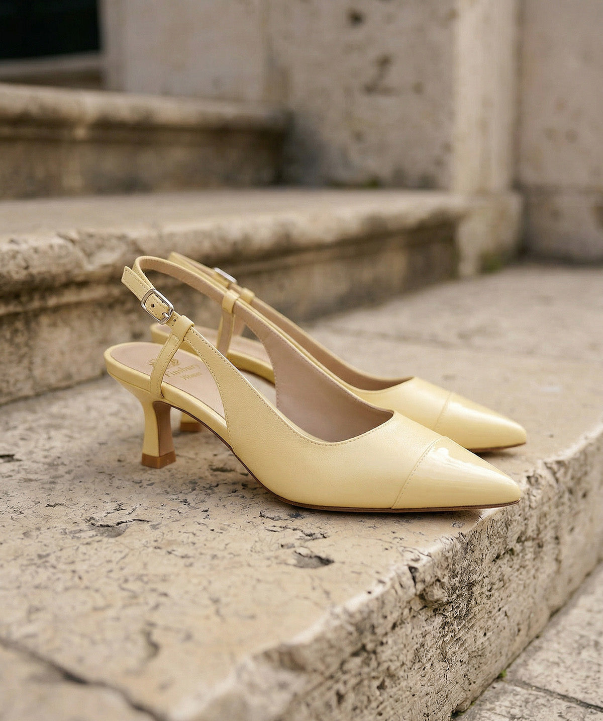 CAPRI Pumps Citrine Yellow