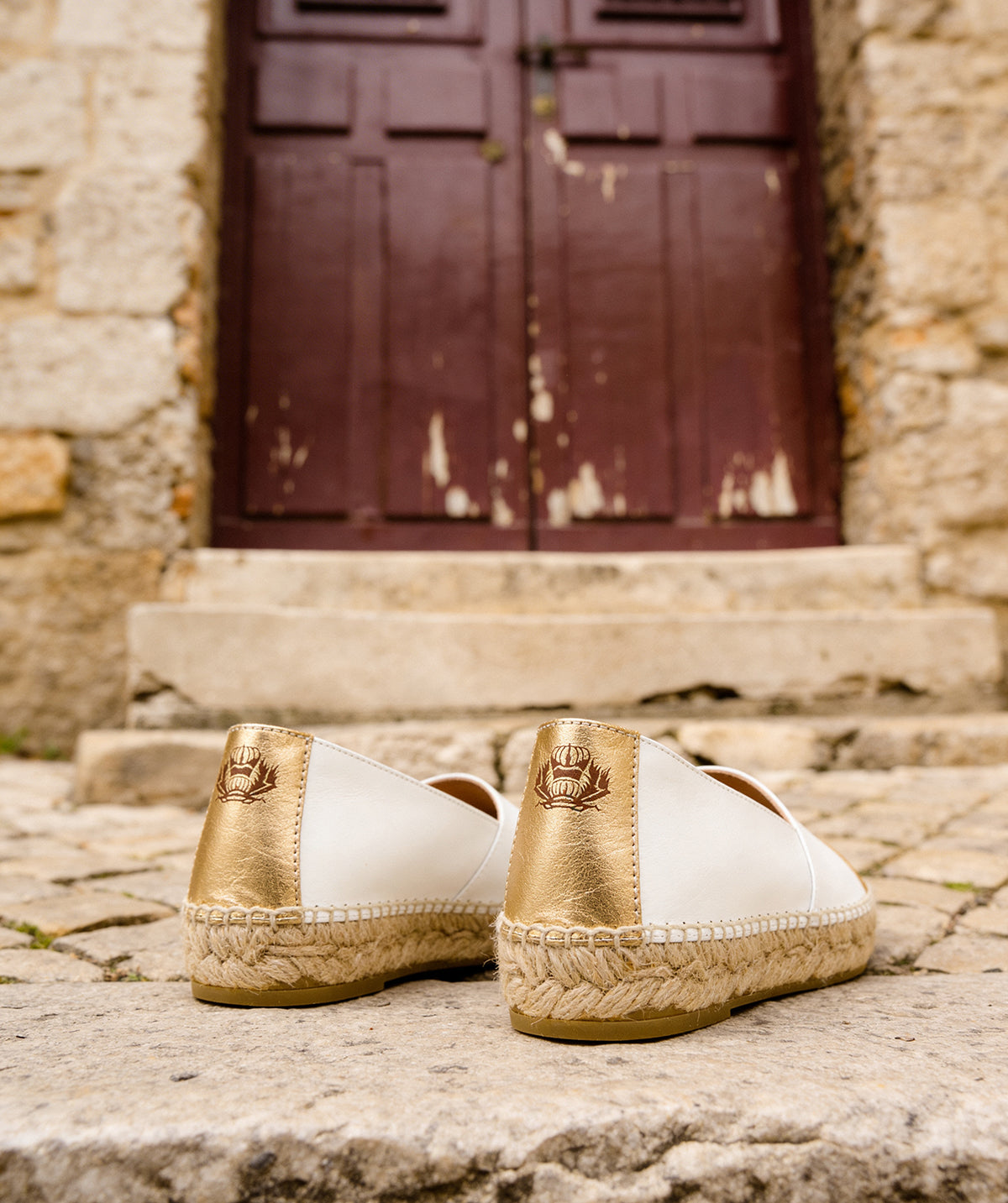 IZIA White and Gold Espadrilles