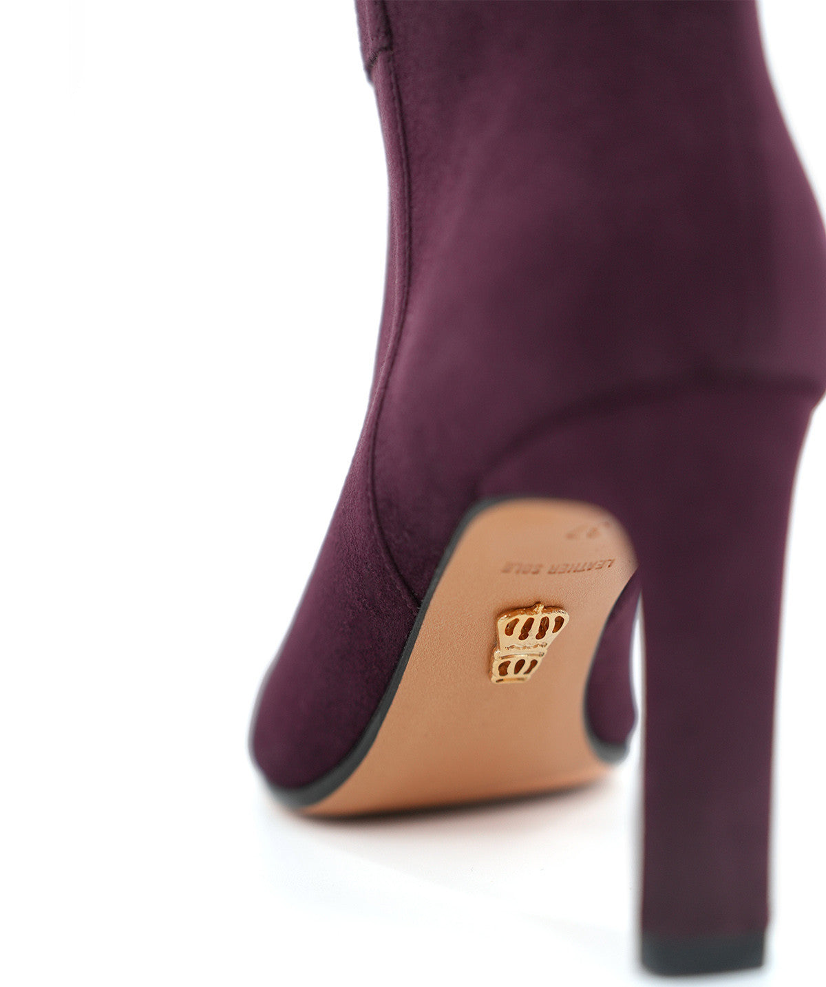 s/files/1/0898/2354/3633/files/bottes-tamara-vigne.jpg_v_52429043571736-5_8af6c542-a7fe-4717-a21c-b323da4978bc.jpg?v=1745520872