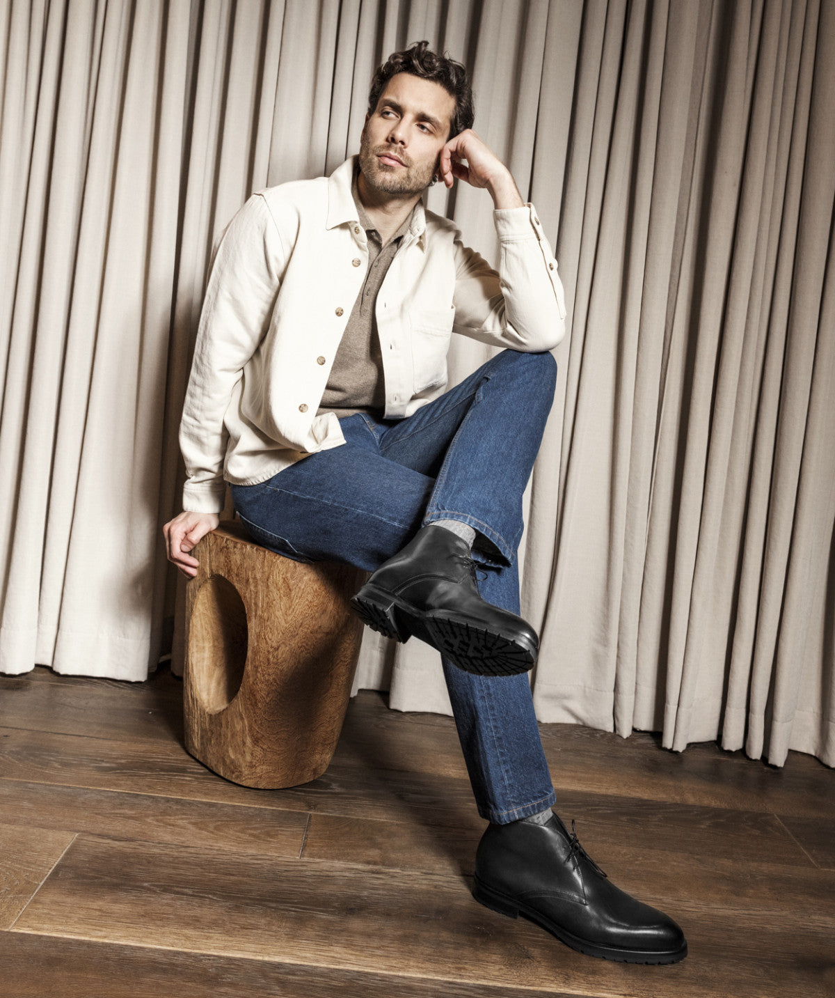 s/files/1/0898/2354/3633/files/bottines-Tomaso-cuir-gris-patine.jpg_v_4702232442369-2_979d6357-2395-4e18-ba94-3689328df32d.jpg?v=1745545583