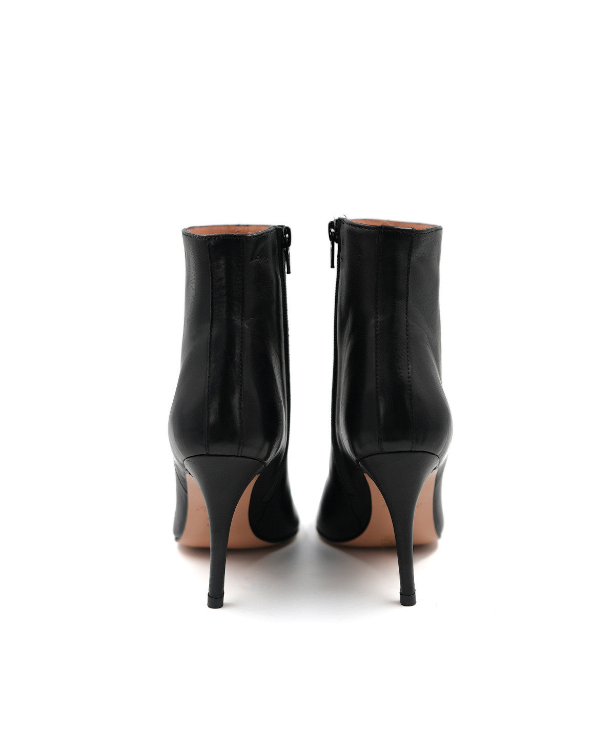 s/files/1/0898/2354/3633/files/bottines-daisy-noir.jpg_v_521013616385-5_5353b2dd-6c7c-469f-9089-2d5ac7163170.jpg?v=1745520435