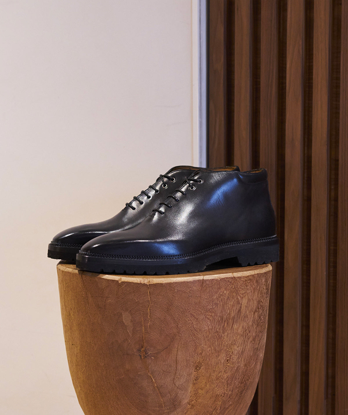 s/files/1/0898/2354/3633/files/bottines-emilio-gris-patine.jpg_v_3850264442369-2_17a60526-aa6b-4cac-9a7c-420a71e93f6d.jpg?v=1745560104
