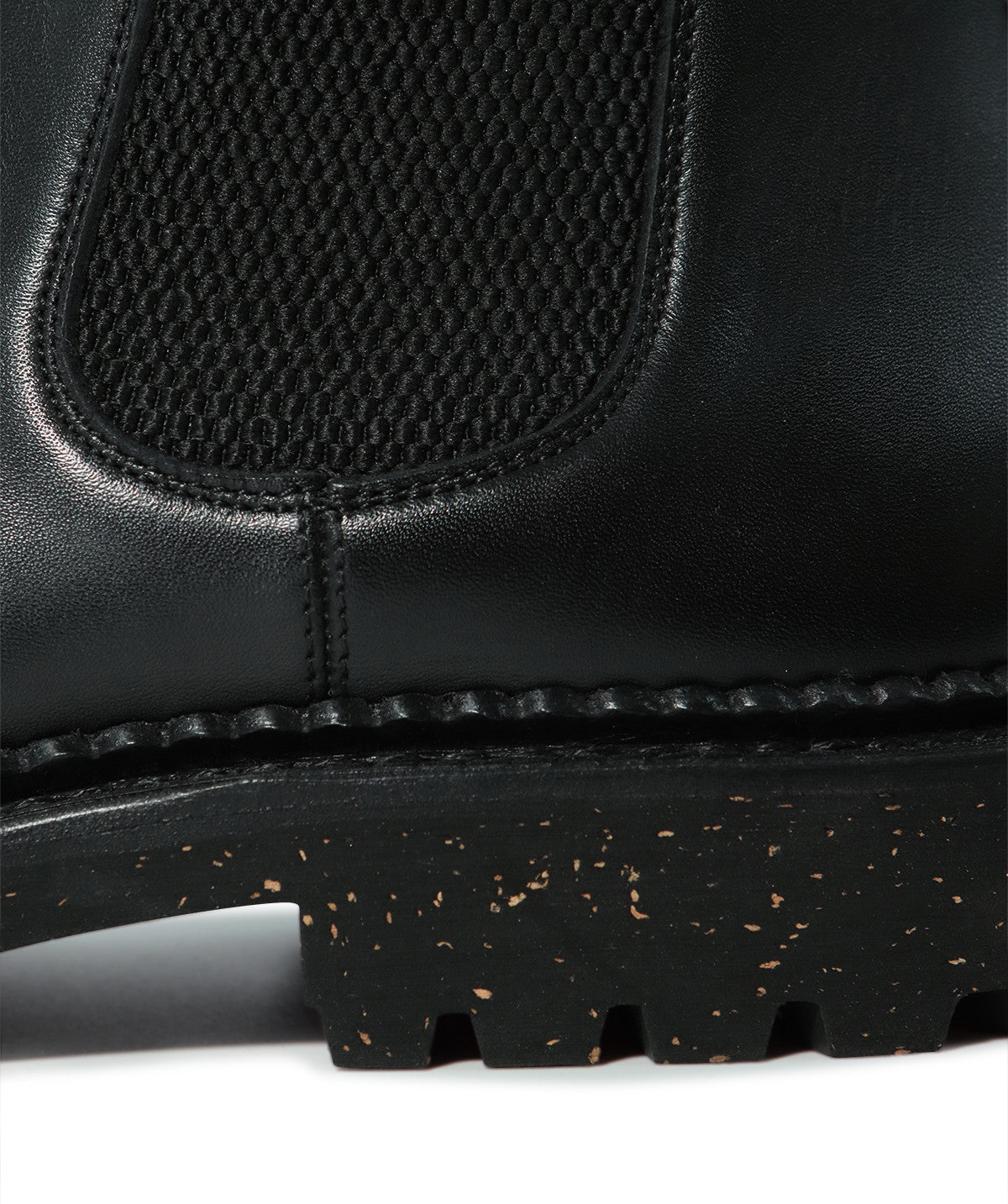 s/files/1/0898/2354/3633/files/bottines-fulham-noir.jpg_v_501352816385-6_0dd54b15-352f-4124-bb27-a8b8fbb2a1a4.jpg?v=1745510758