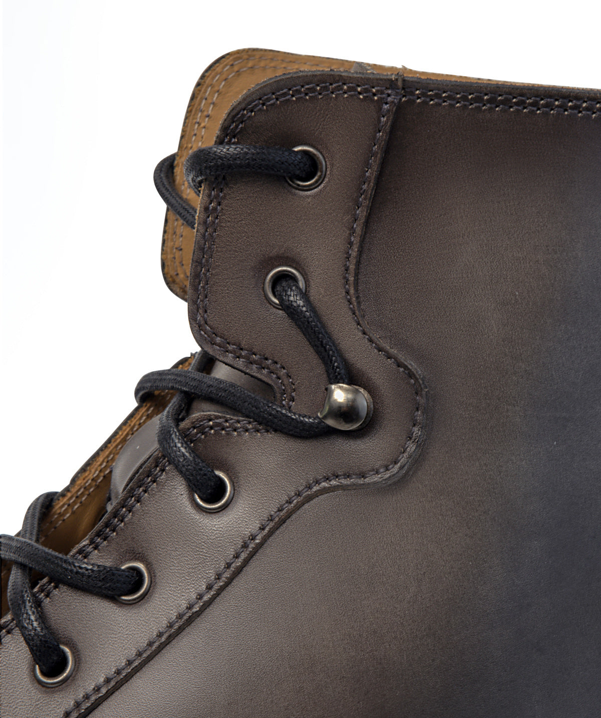 s/files/1/0898/2354/3633/files/bottines-powell-Gris-patine.jpg_v_437455249153-6_55641209-760f-4797-b2b6-d900298ad387.jpg?v=1745526294