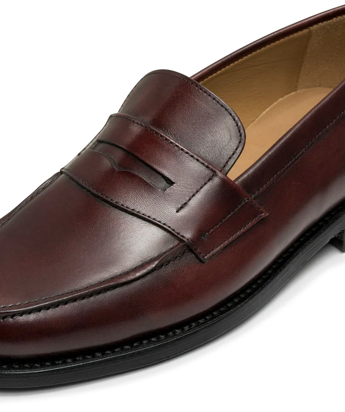 COLLEGE 1986 Burgundy Loafer