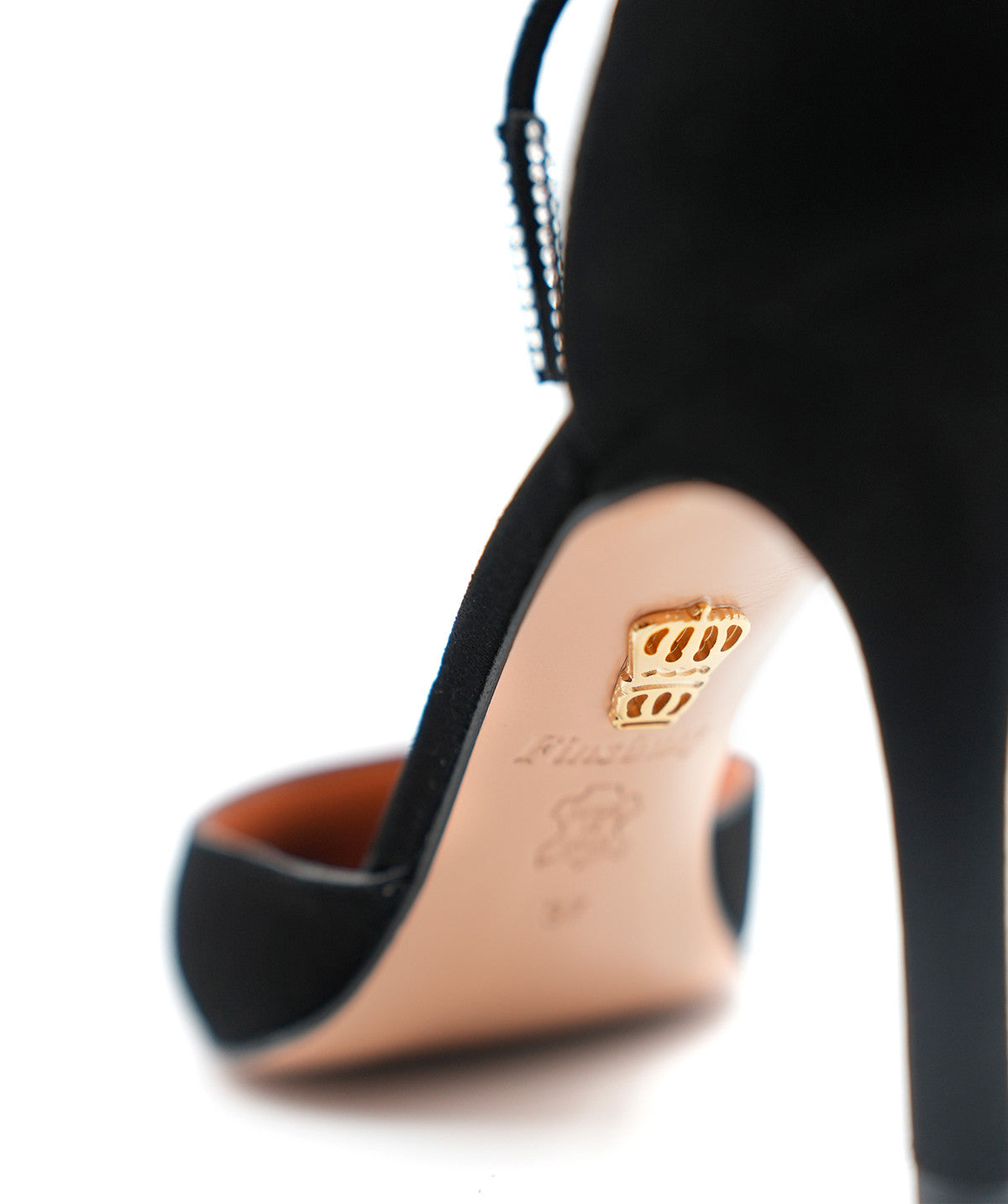 s/files/1/0898/2354/3633/files/escarpins-diana-onyx.jpg_v_51773683473432-6_f18e58f4-164b-4178-ba89-36727c1f15fd.jpg?v=1745519617