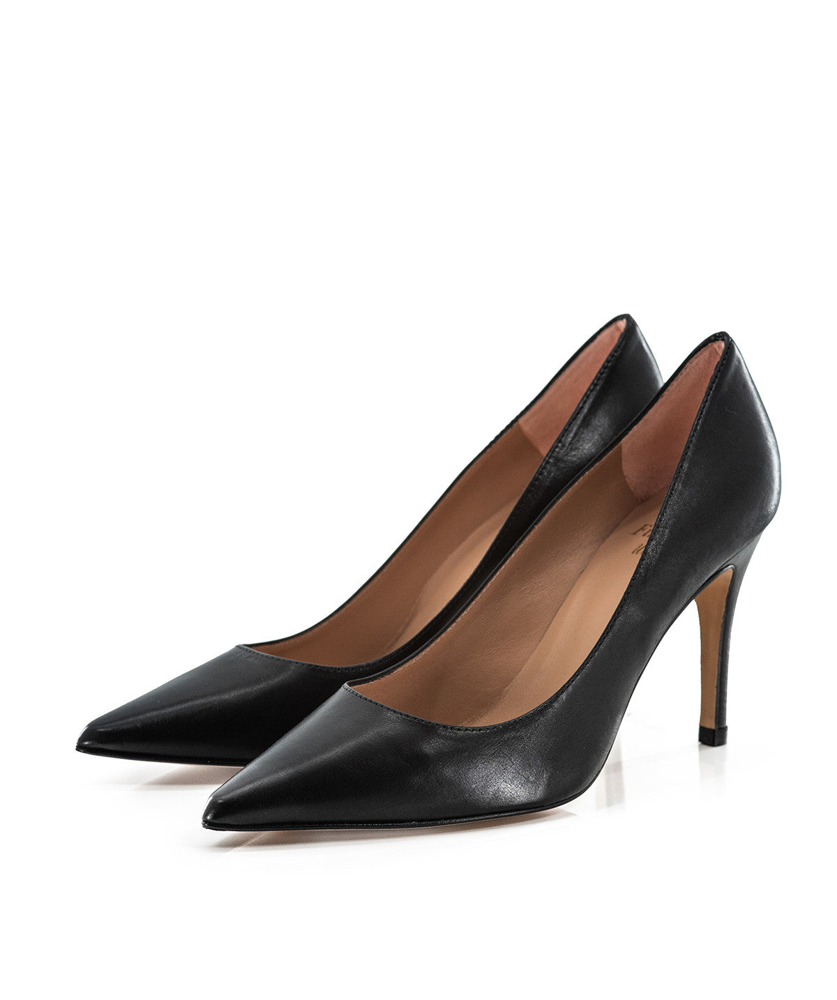 s/files/1/0898/2354/3633/files/escarpins-manon-noir.jpg_v_514460016385-2_04f0519a-7d81-4882-881f-3128c3aa026d.jpg?v=1745517137