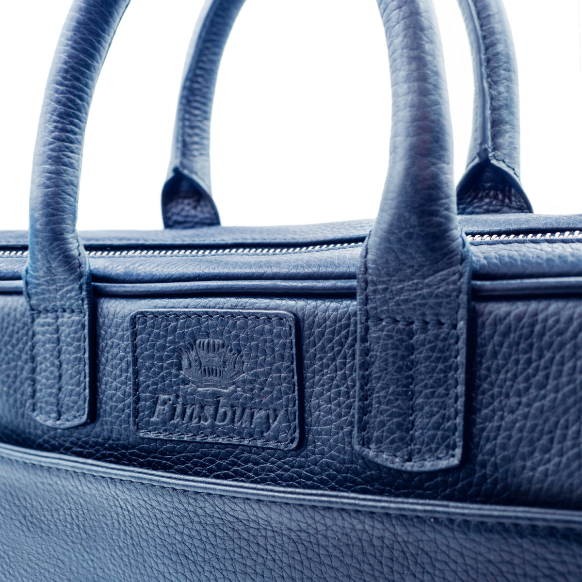 s/files/1/0898/2354/3633/files/mallette-bleu-patine-cuir-graine.jpg_v_4472856917506-3_9c5492ea-4c26-4af3-bf7d-36294c2f129d.jpg?v=1745528803