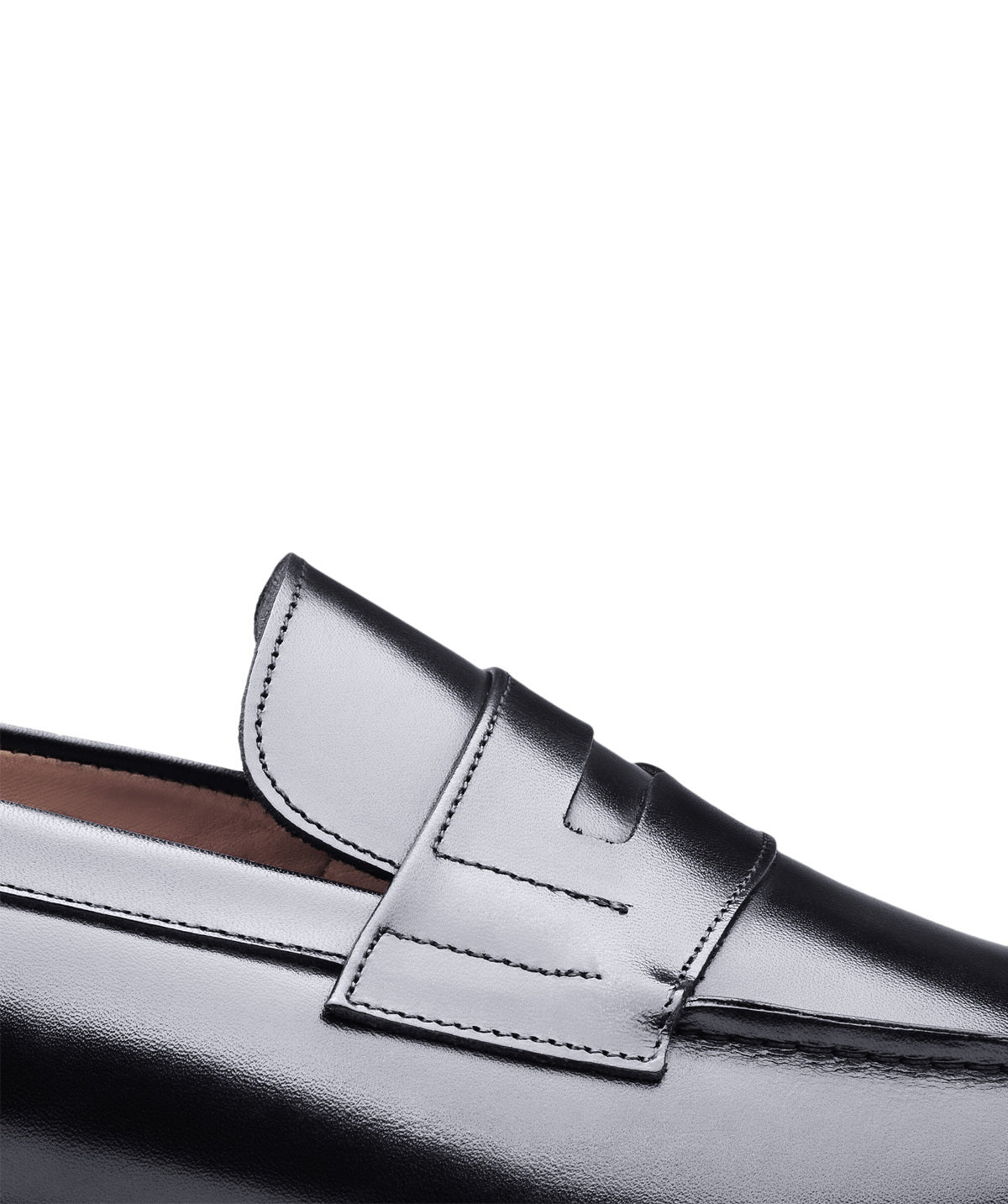 s/files/1/0898/2354/3633/files/mocassin-college-1986-cuir-noir.jpg_v_154012016385-6_3fe35b94-ed2d-4d9e-a2ab-6c48647c2400.jpg?v=1745534578