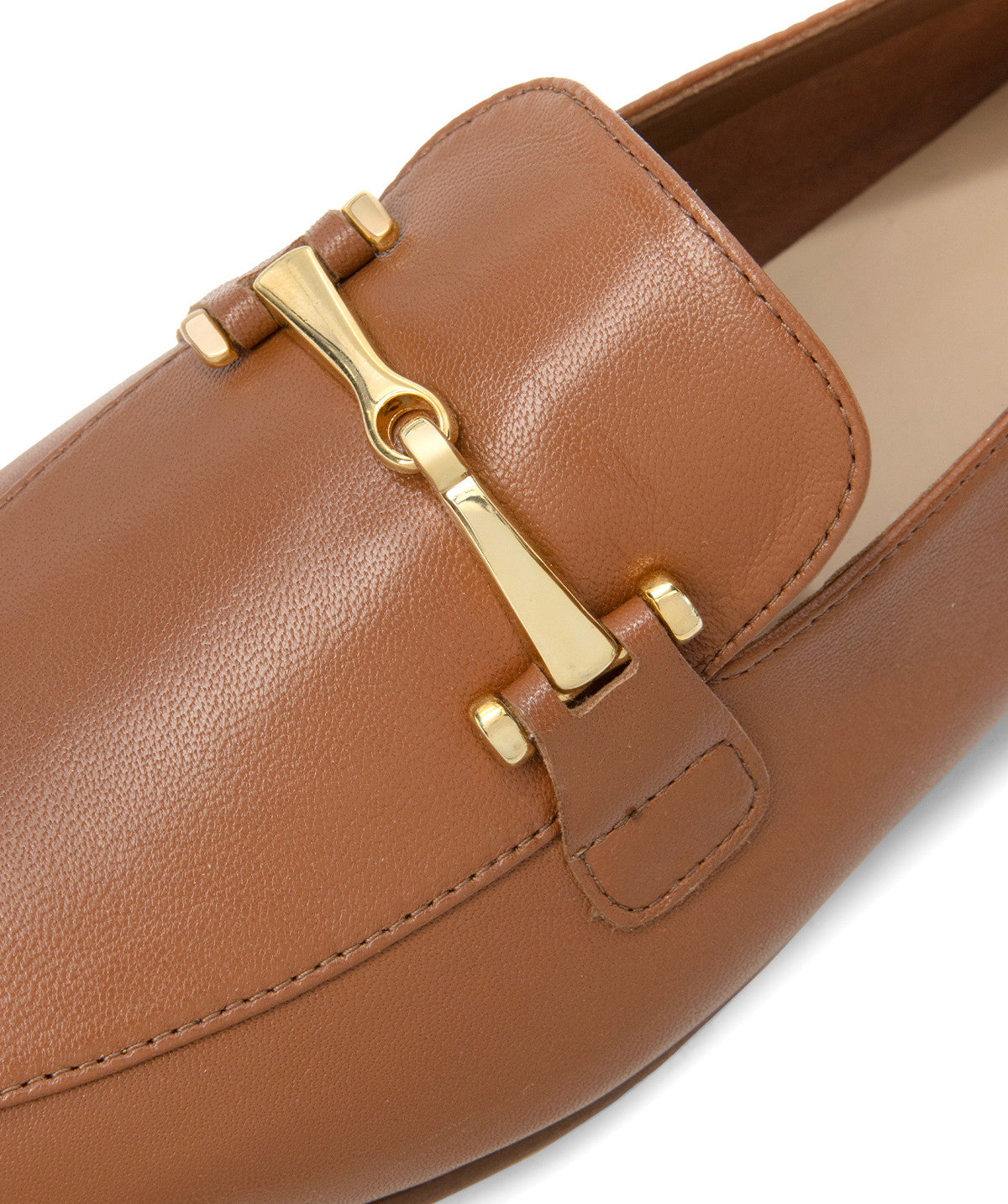 s/files/1/0898/2354/3633/files/mocassins-amelie-cognac.jpg_v_7634968884738-4.jpg?v=1745541712