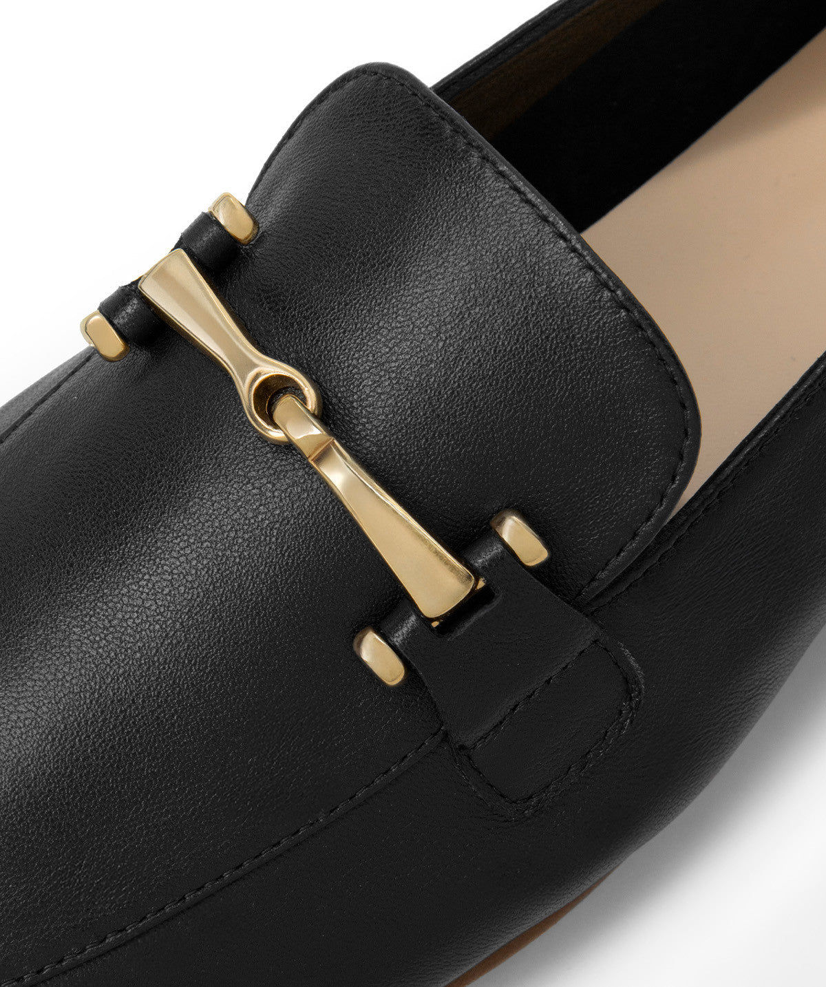 s/files/1/0898/2354/3633/files/mocassins-amelie-noir.jpg_v_763496816385-5.jpg?v=1745541710