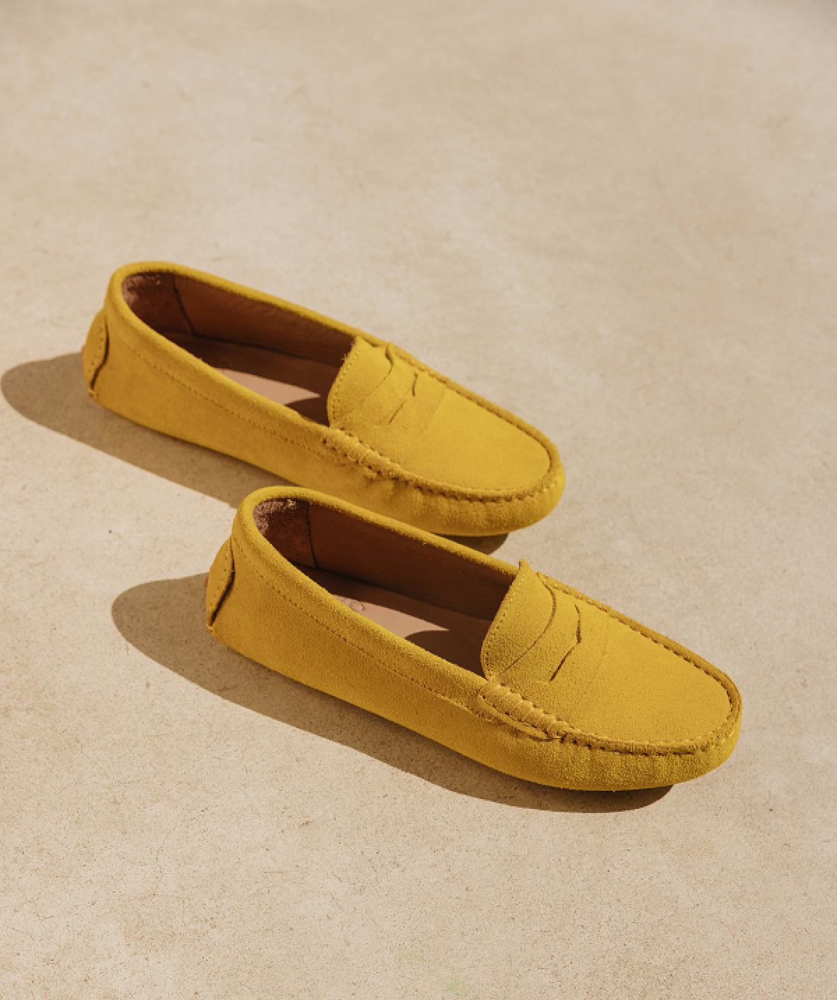 s/files/1/0898/2354/3633/files/mocassins-arlequin-jaune-citrine.jpg_v_66027764259864-7_9a0c5439-4c0e-4641-97f5-29235e758e10.jpg?v=1745540208