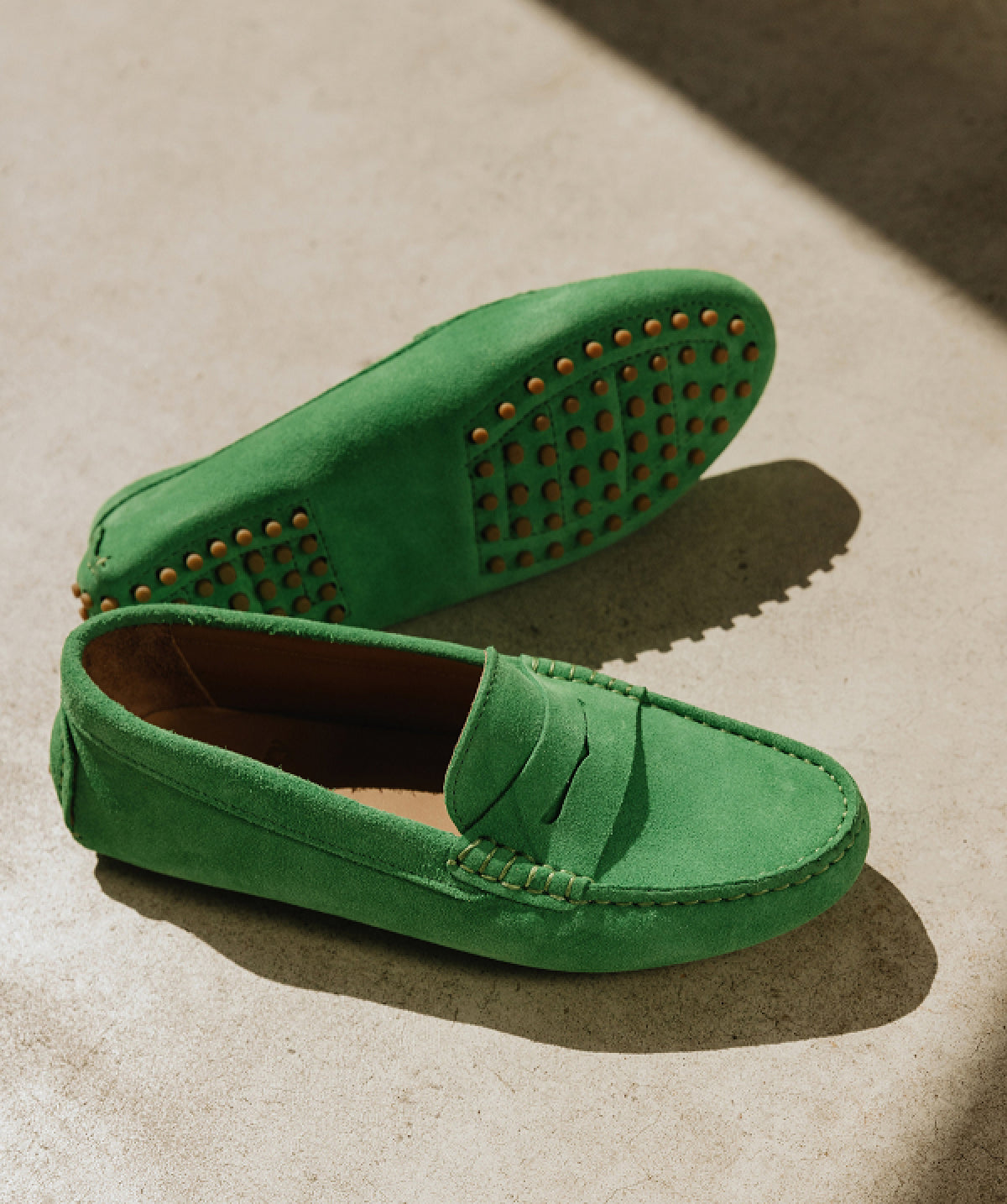 s/files/1/0898/2354/3633/files/mocassins-arlequin-vert-emeraude.jpg_v_66027764325400-7_fb0eb08b-902c-476d-bc48-483c5baf9245.jpg?v=1745540304